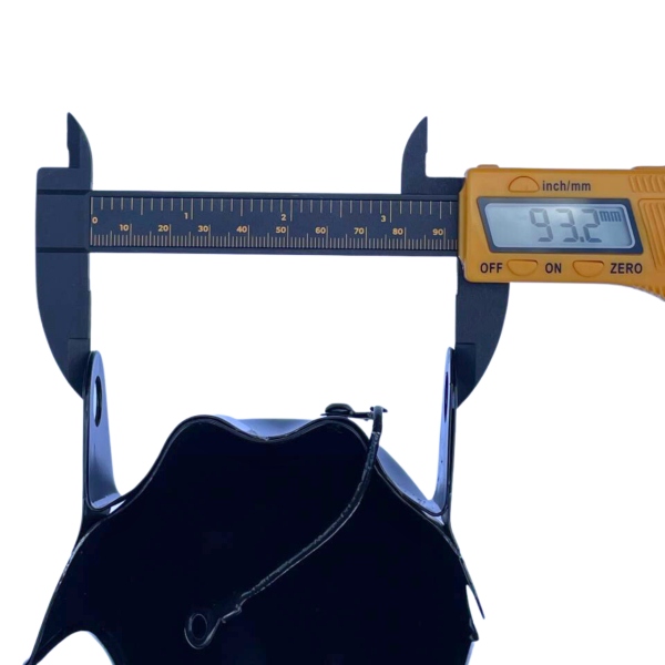 Крило заднє чорне Delta/Alpha