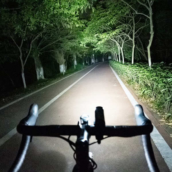 Велофара потужна 800LM 2500mAh водонепроникне блокування від дітей Li-Ion акумулятор ЗУ Type-C LEADBIKE M03-OSRAM