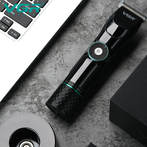 Машинка для стрижки акумуляторна 4 насадки LED дисплей VGR V-269