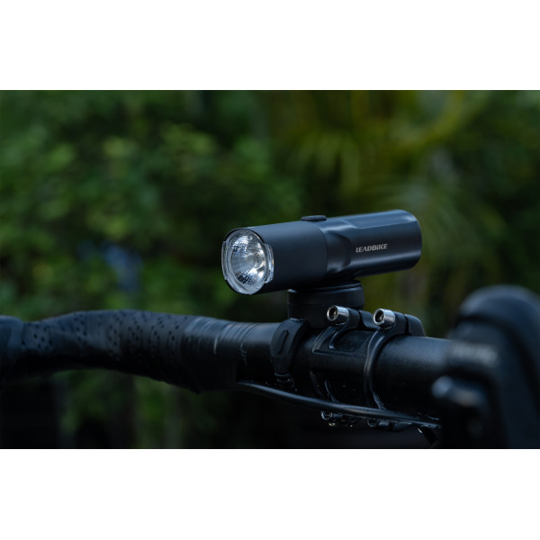 Велофара потужна LEADBIKE M02-OSRAM 800LM, 2500mAh, waterproof, children lock, Li-Ion акумулятор, ЗУ Type-C