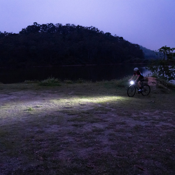 Велофара потужна LEADBIKE M02-OSRAM 800LM, 2500mAh, waterproof, children lock, Li-Ion акумулятор, ЗУ Type-C